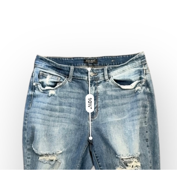 JUDY BLUE Women’s Mid Rise Boyfriend Distressed Cropped Jeans 14W - Picture 4 of 7